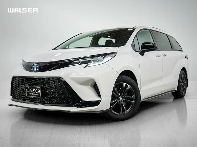 2025 Toyota Sienna XSE