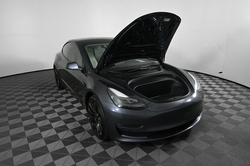 Used 2022  Tesla Performance image 28