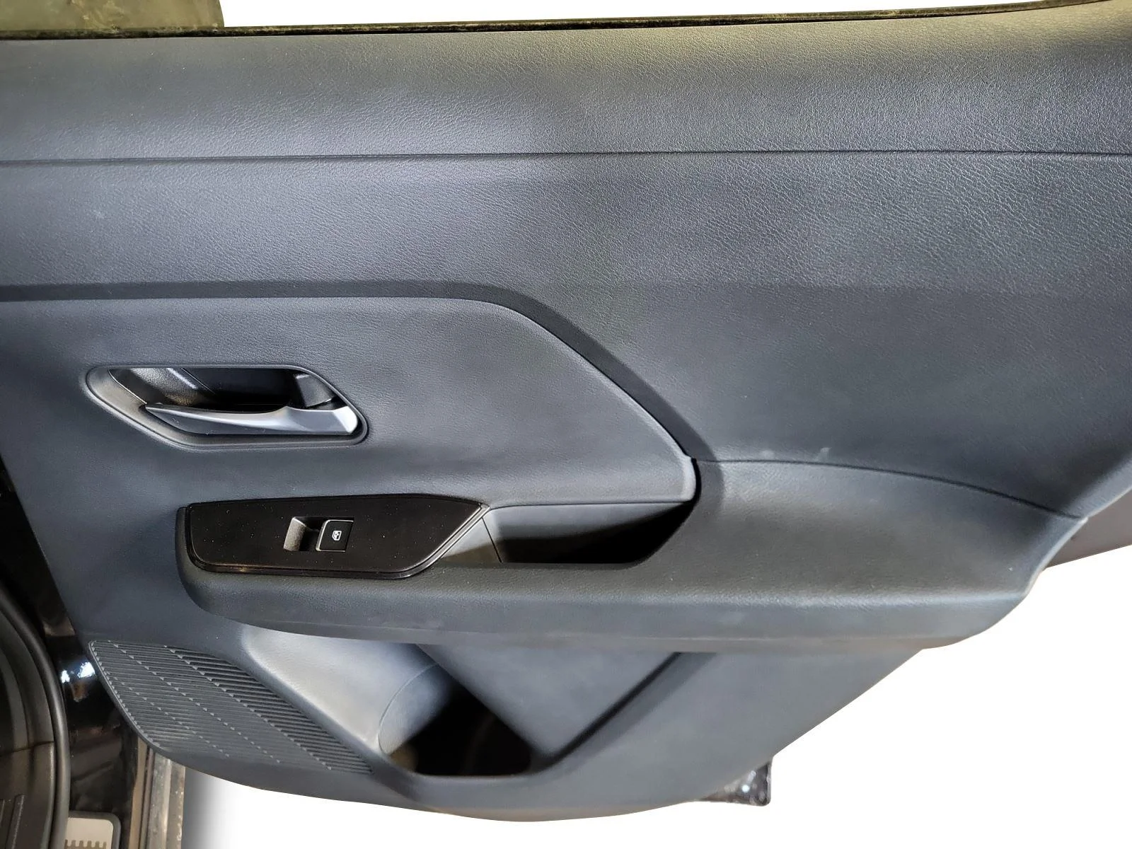 2026 Nissan KICKS SR AWD - Photo 24