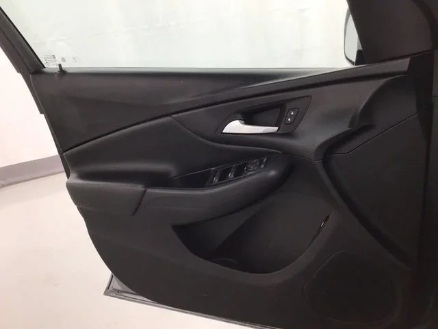 Used 2018 SATIN STEEL METALLIC Chevrolet LT image 21