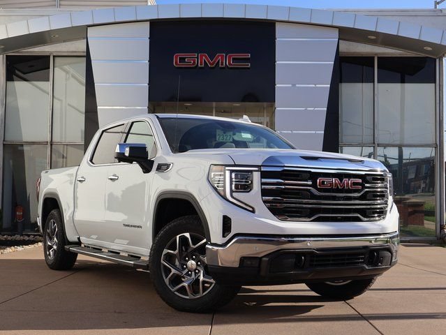 2026 GMC Sierra 1500 SLT - Photo 1