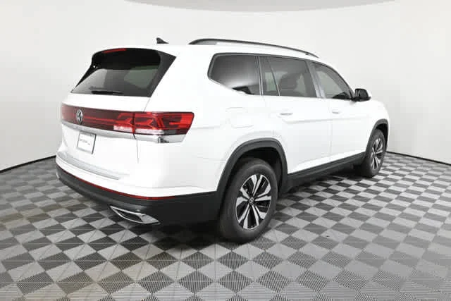 New 2026 Opal White Pearl Volkswagen 2.0T SE image 6