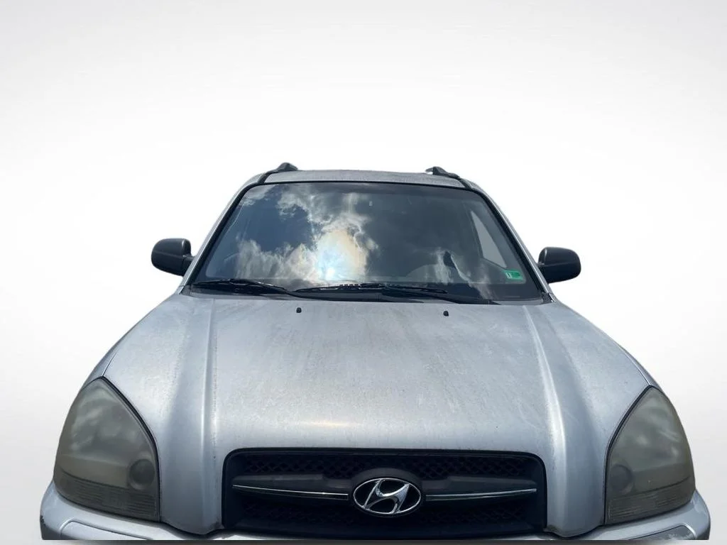 Used 2008 Silver Hyundai GLS image 2