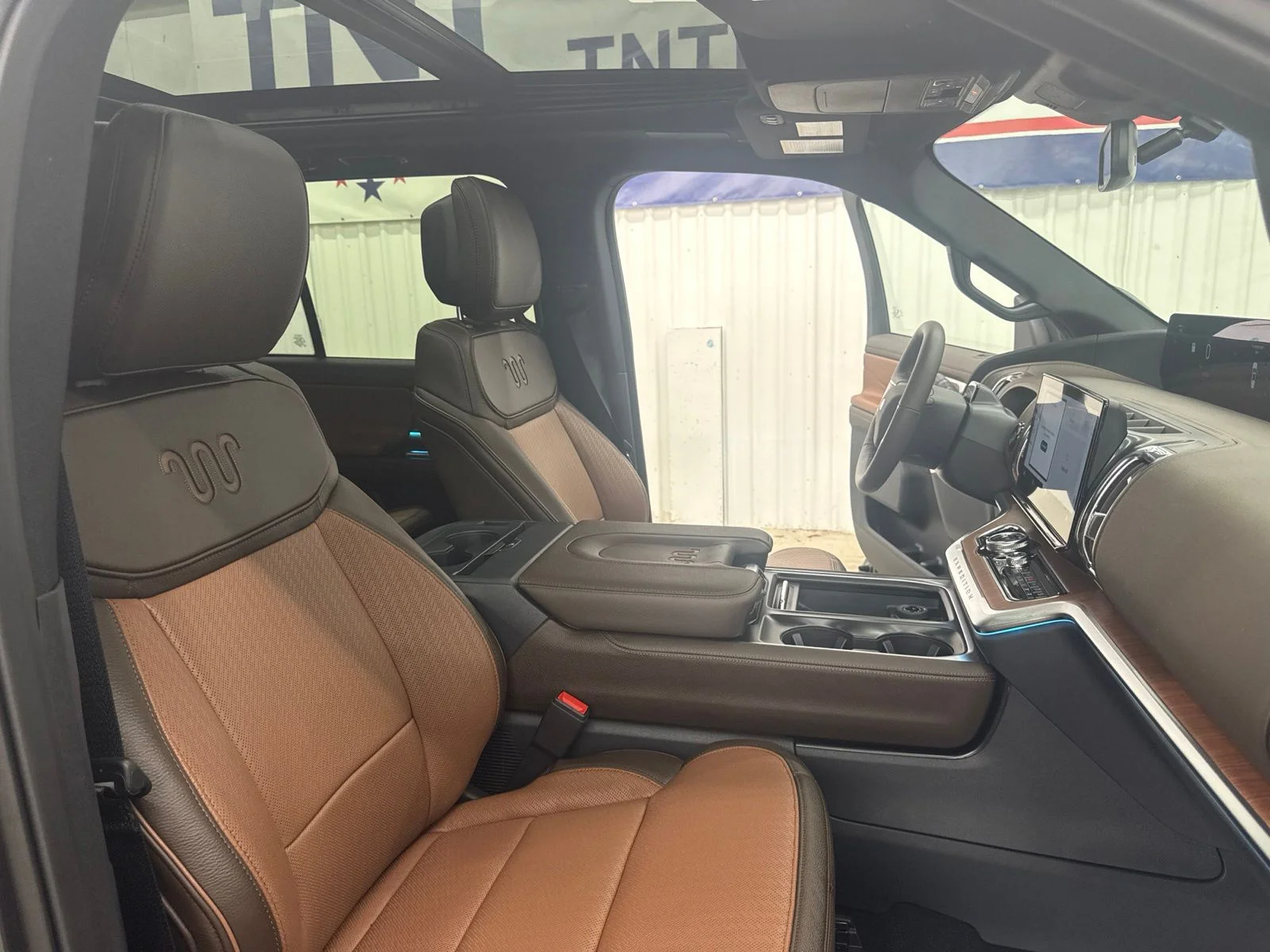 New 2027 Dark Matter Gray Metallic Ford King Ranch® image 21