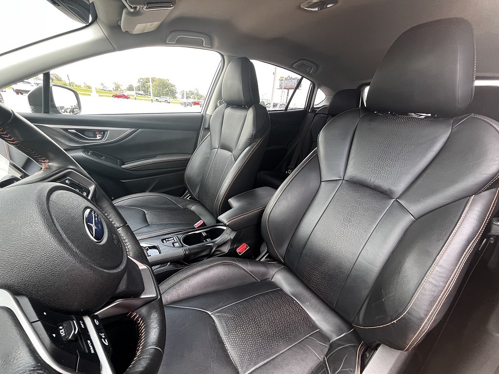 Used 2021 Ice Silver Metallic Subaru Limited image 8