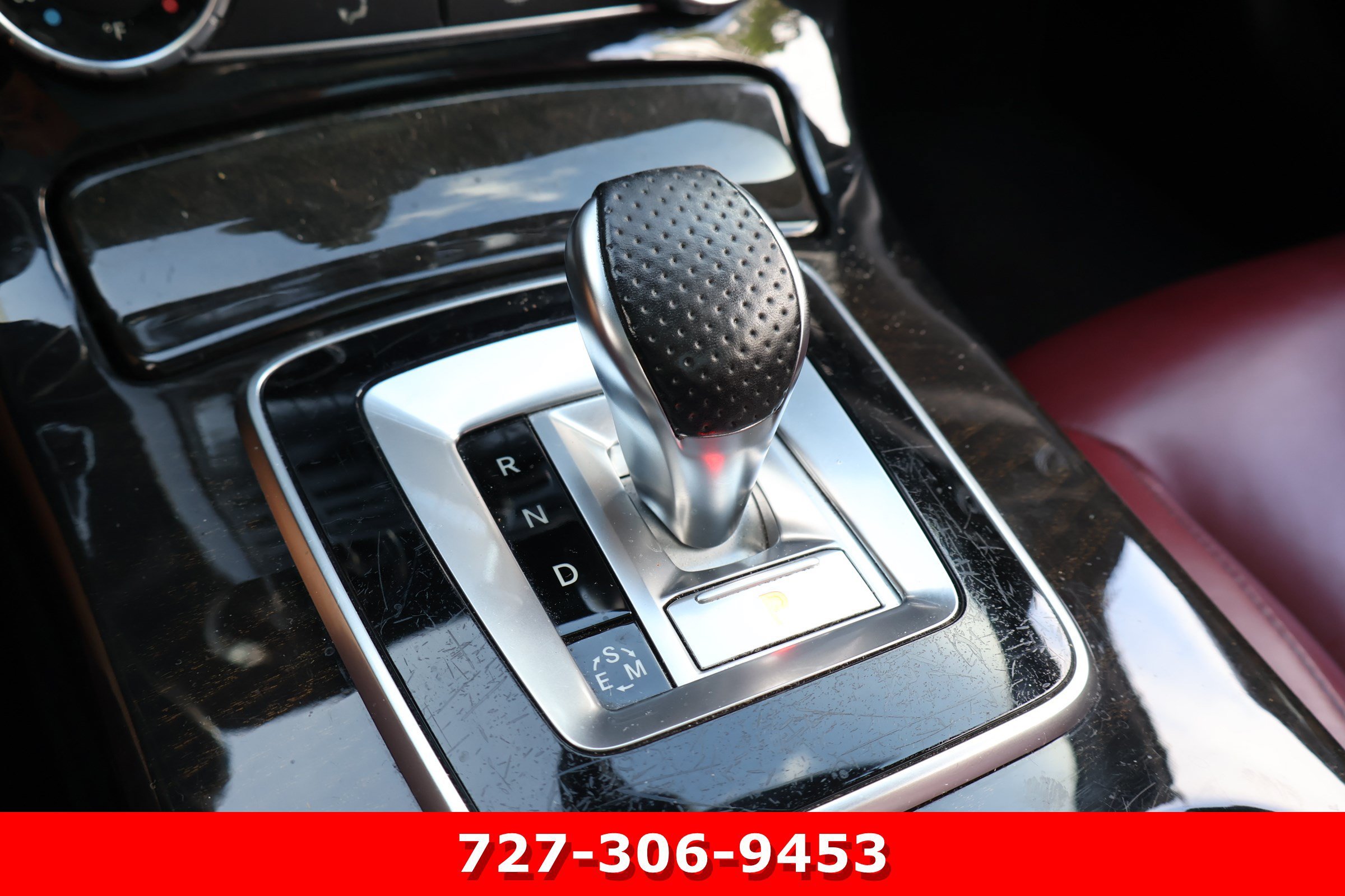 Used 2016 Silver Mercedes-Benz SLK 300 image 20