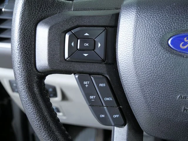 Used 2015 Black Ford XLT image 30