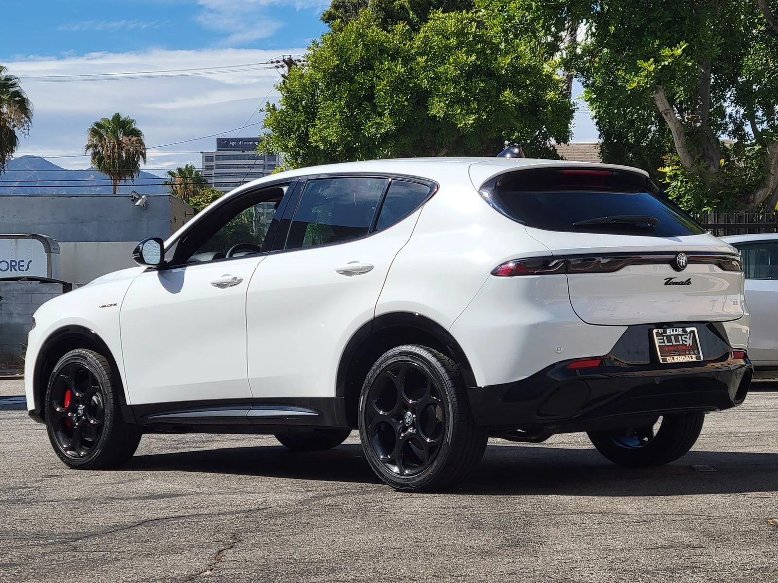 Used 2026 White Alfa Romeo Base image 2