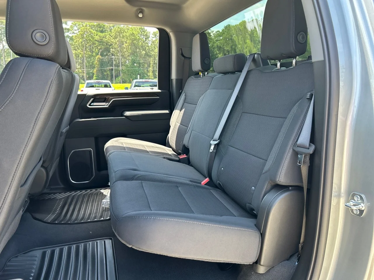 New 2026 Sterling Metallic GMC SLE image 17