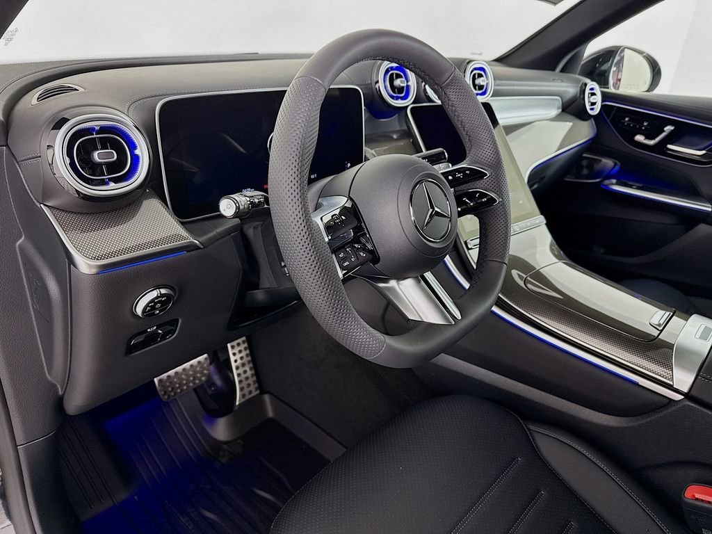 New 2026 Obsidian Black Metallic Mercedes-Benz GLC 300 image 30