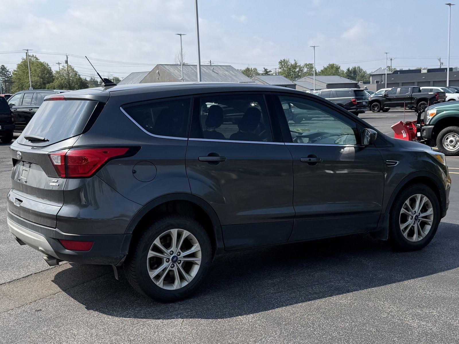 Used 2019 Magnetic Ford  image 6