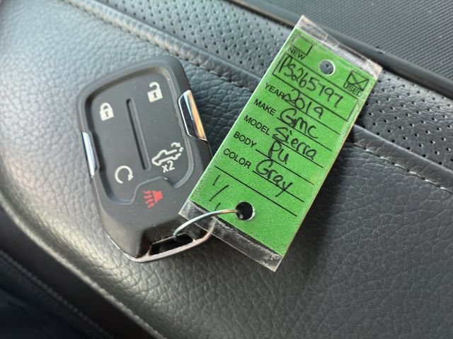 Used 2019 SATIN STEEL METALLIC GMC Denali image 19