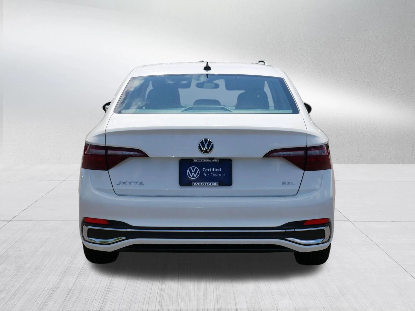 Certified Used 2024 Opal White Pearl Volkswagen SEL image 6