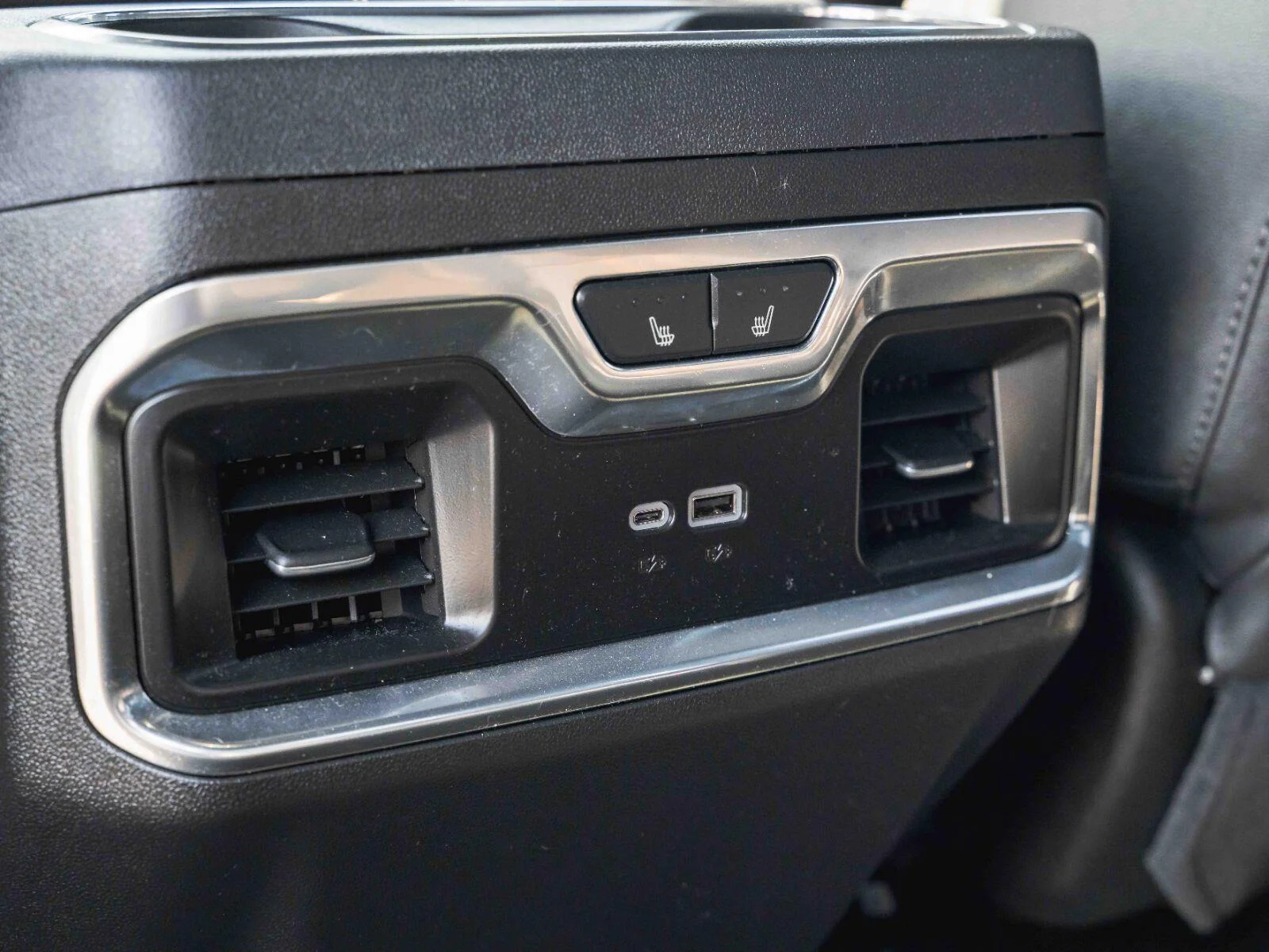 Used 2026 Black Chevrolet High Country image 28