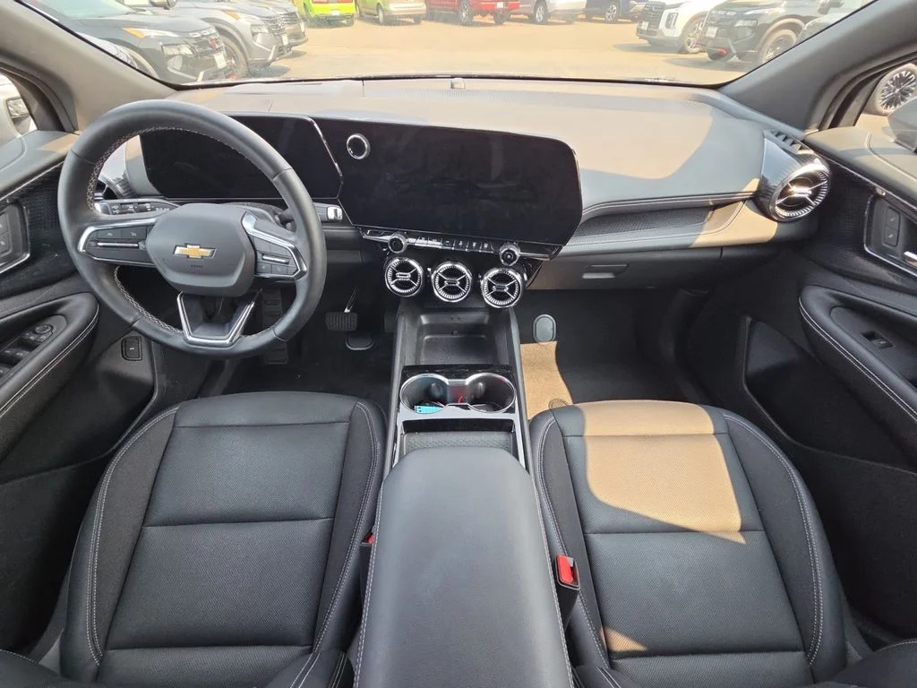 Used 2024 Gray Chevrolet LT image 21