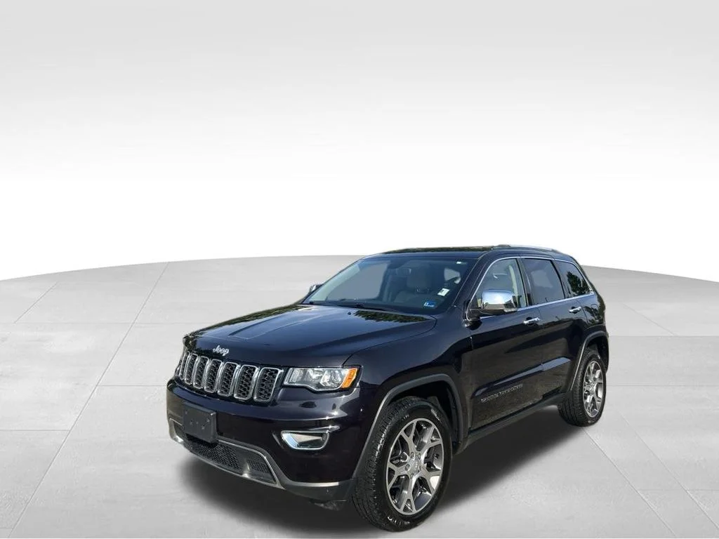 Used 2019 Red Jeep Limited image 2