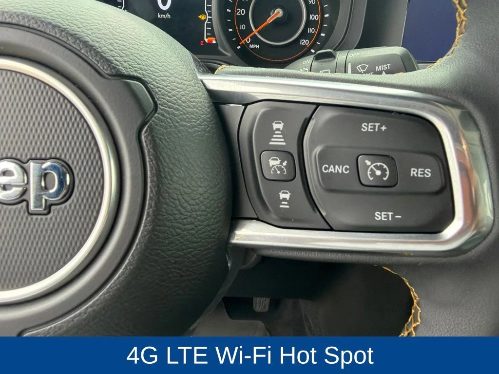 Certified Used 2025 Blue Pearl Jeep Sahara image 20