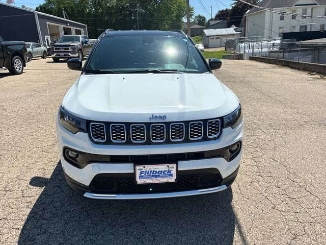 Used 2025 White Jeep Limited image 11