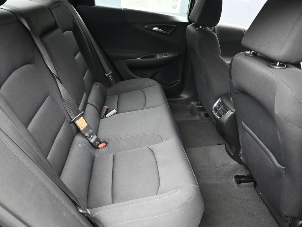 2024 Chevrolet Malibu 1LT - Photo 8