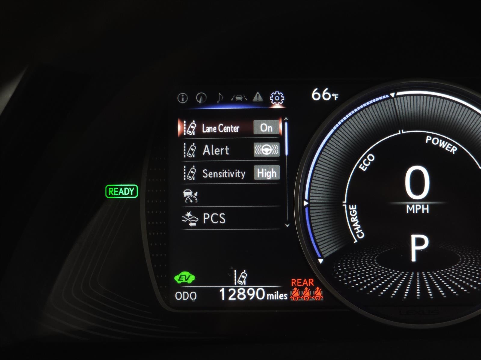 Certified Used 2024 Caviar Lexus PREMIUM image 23