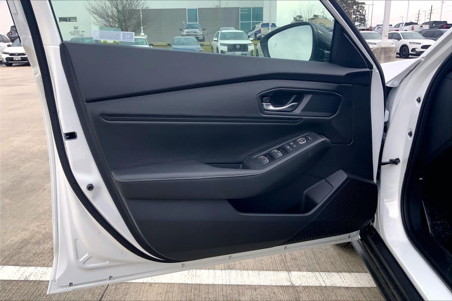 New 2026 Platinum White Pearl Honda Sport Hybrid image 10