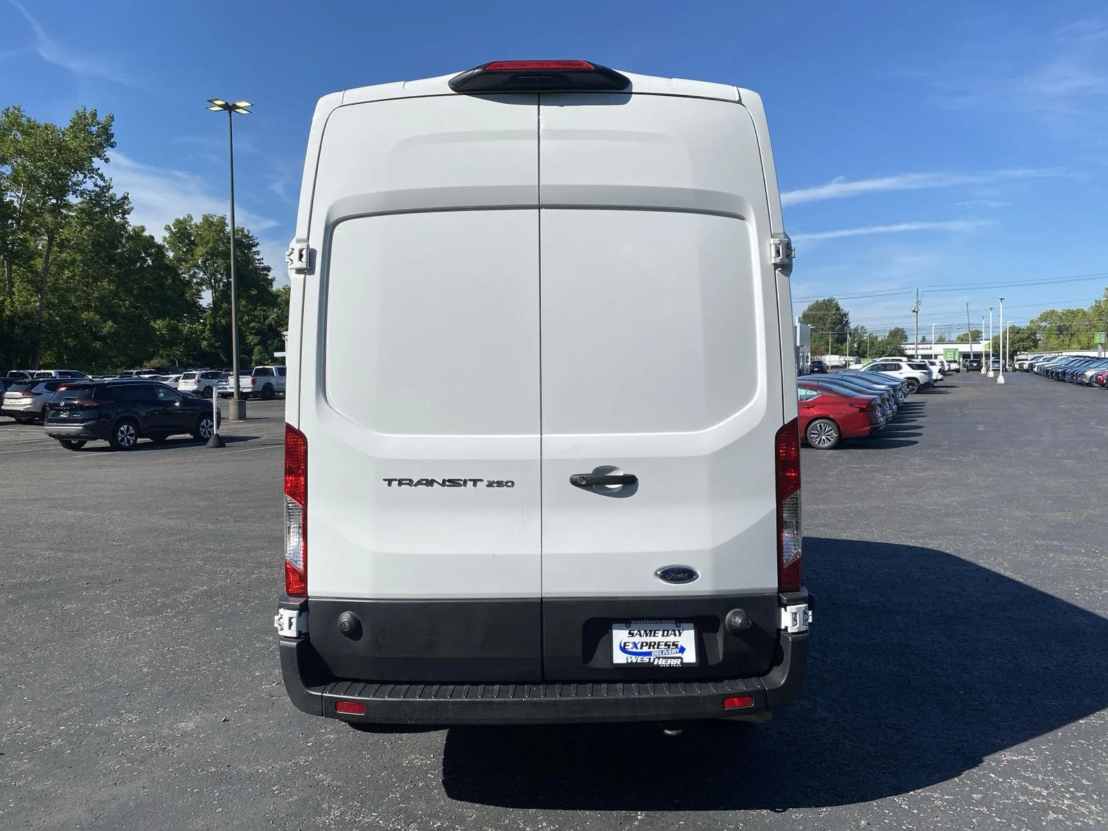 Used 2025 Oxford White Ford 250 image 12
