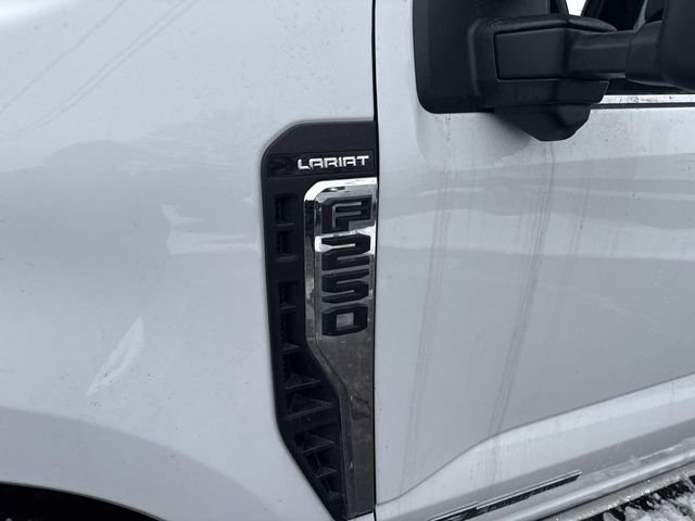 Certified Used 2023 Oxford White Ford Lariat image 12