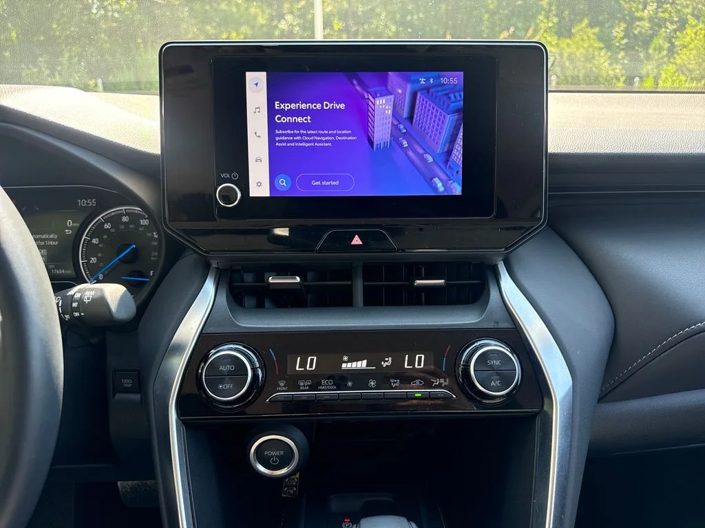 Used 2024 Blueprint Toyota LE image 18