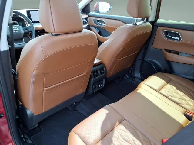Used 2026 Red Nissan Platinum image 13