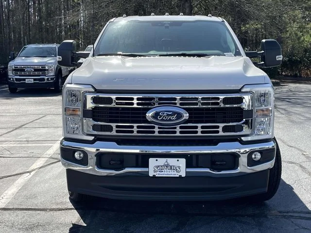 New 2026 Oxford White Ford F-350® XL image 6
