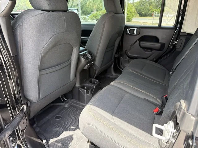 Used 2025 Black Jeep Sport S image 15