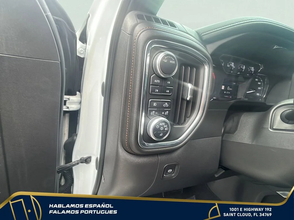 Used 2020 SUMMIT WHITE GMC AT4 image 15