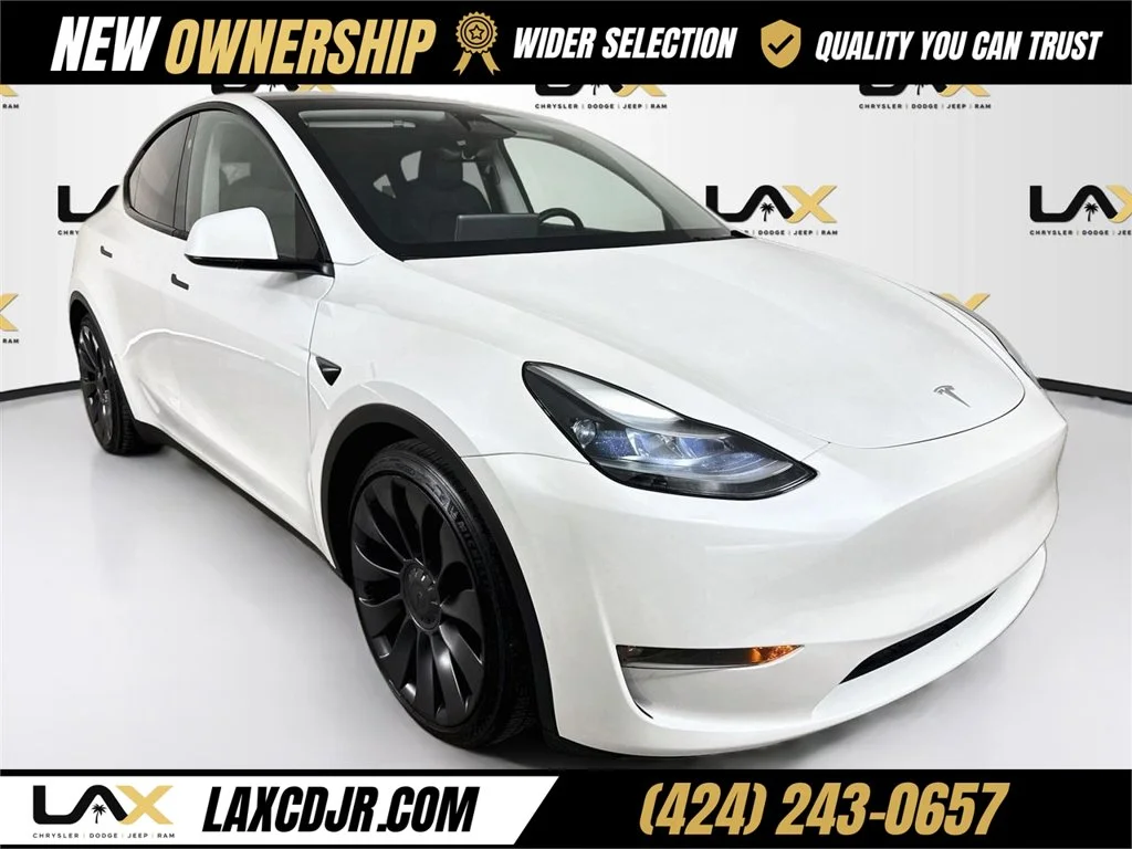 Used 2024 White Tesla Performance image 1