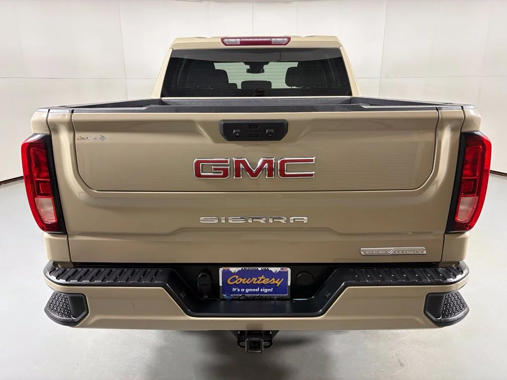 Used 2022 Beige GMC Elevation image 8