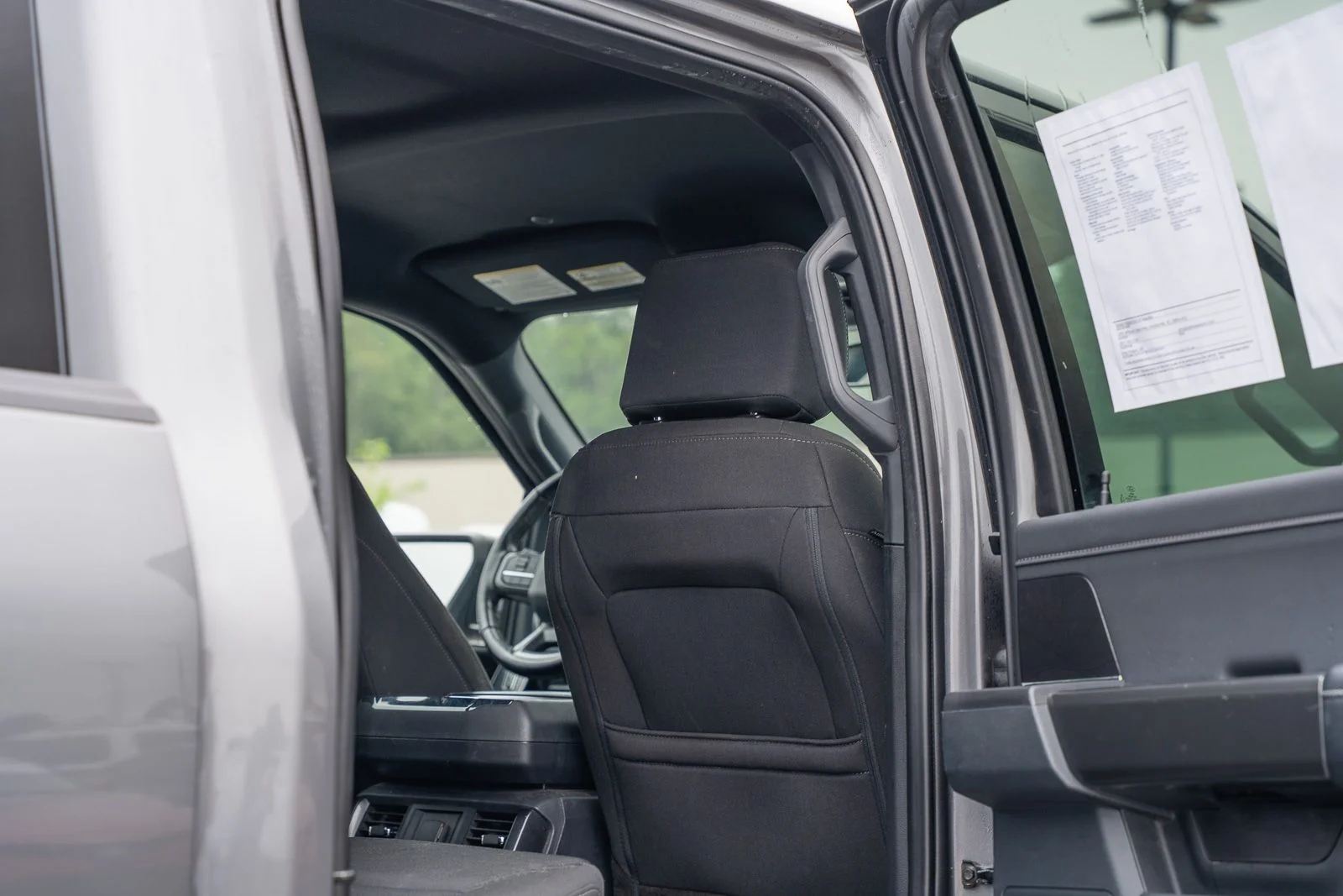 Used 2022  Ford XLT image 17