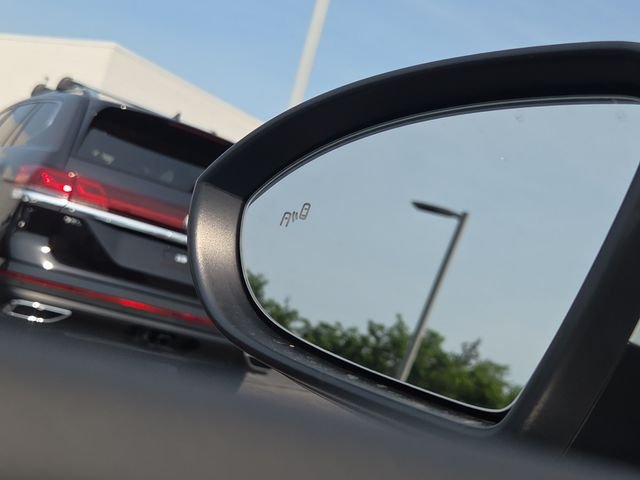 New 2026 Monument Gray Volkswagen 1.5T SE image 10