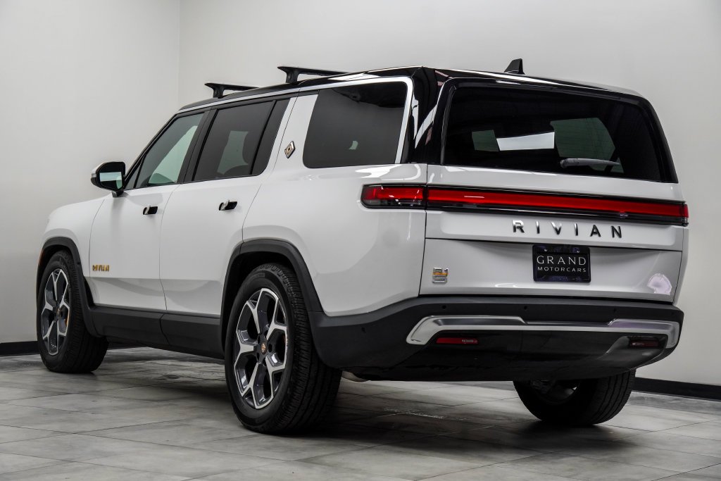 Used 2023 White Rivian Adventure Quad Motor Large Pack image 12
