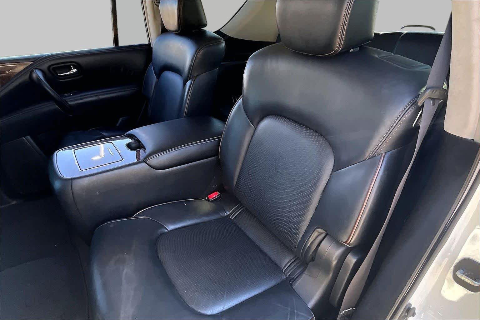 Used 2017 Pearl White Nissan Platinum image 19