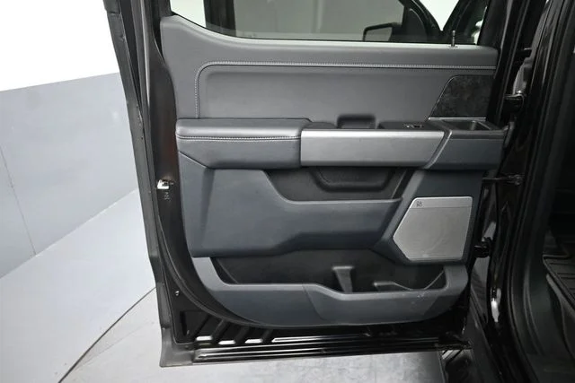 Certified Used 2023 Avalanche Ford XLT image 24