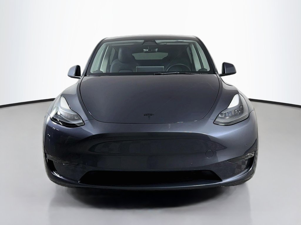 Used 2022 Gray Tesla Long Range image 2