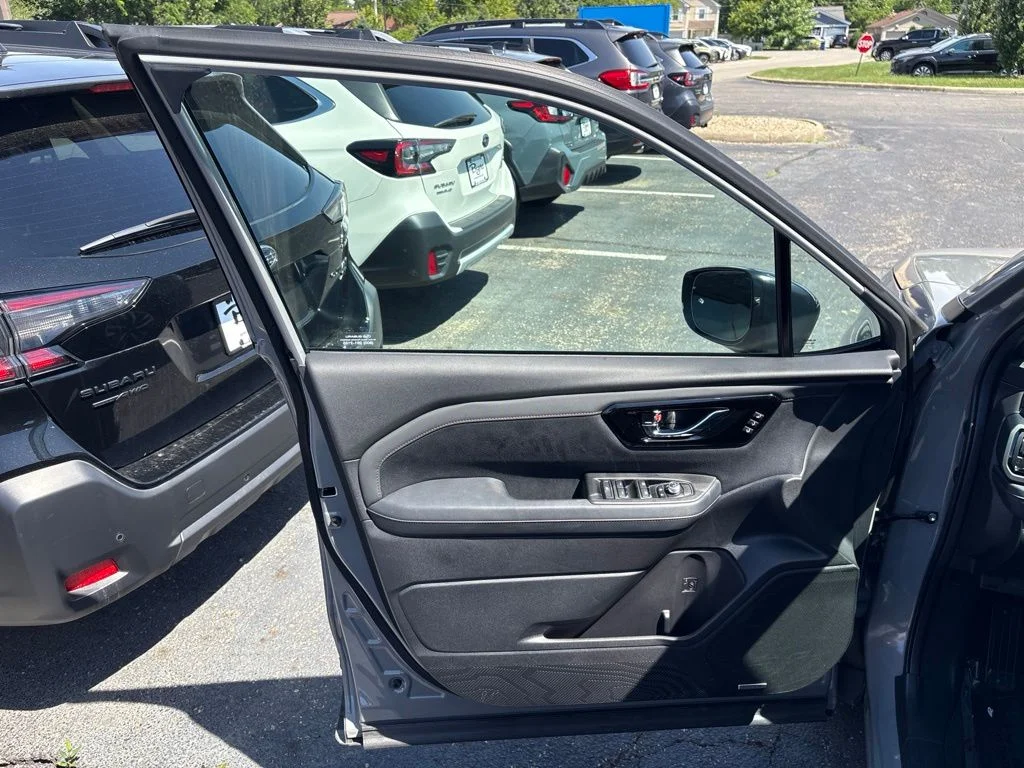 Used 2026 Beige Subaru Touring image 18