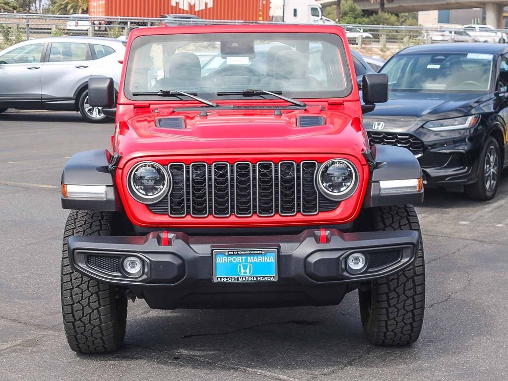 Used 2025 Red Clearcoat Jeep Rubicon image 33