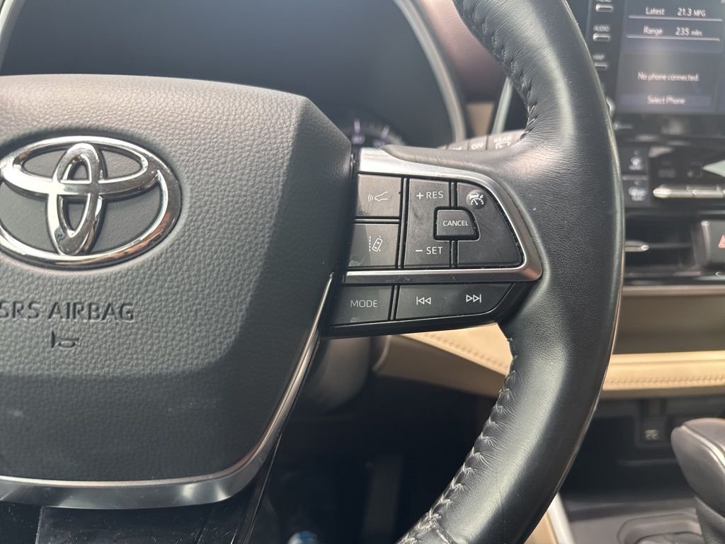 Used 2020 Gray Toyota XLE image 14