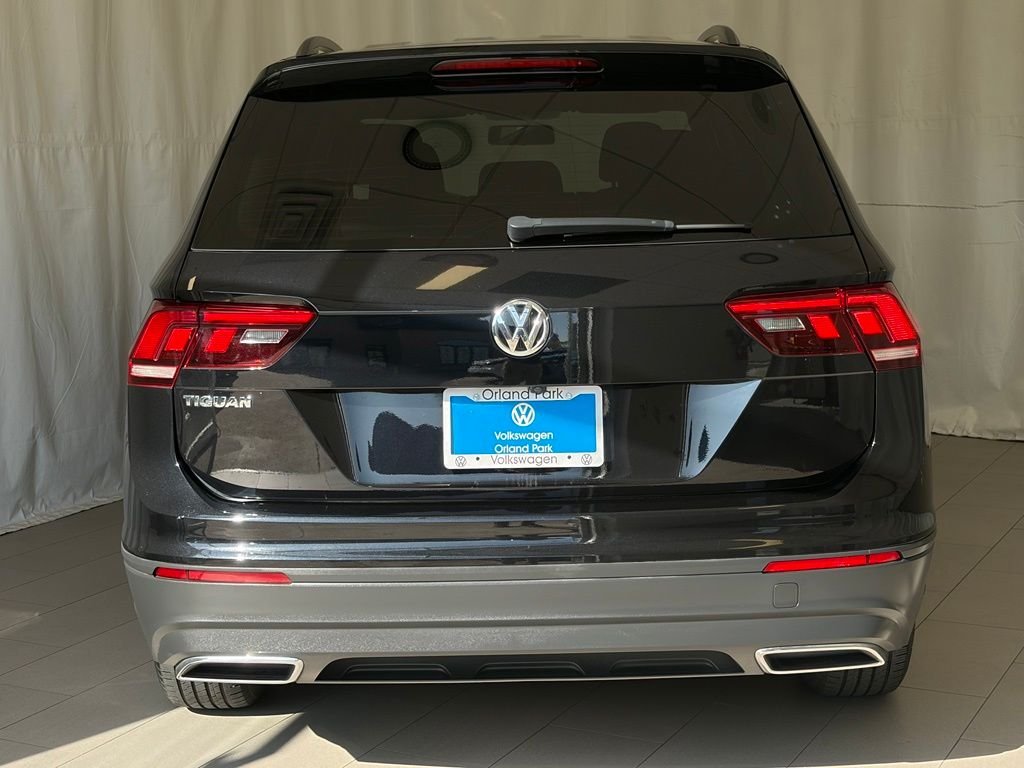 Used 2019 Deep Black Volkswagen 2.0T S image 7