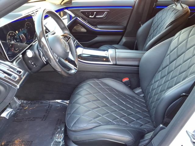 Certified Used 2024 White Mercedes-Benz S 580 image 9
