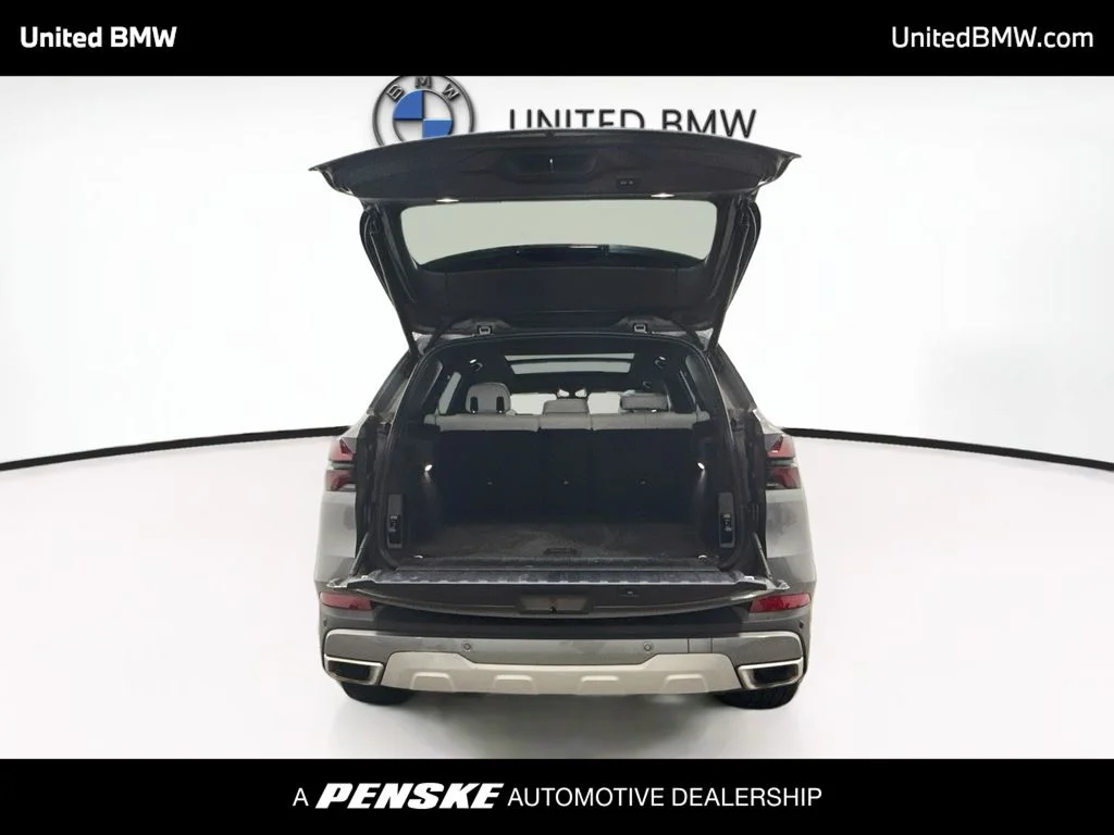 Certified Used 2024 Gray Metallic BMW sDrive40i image 21
