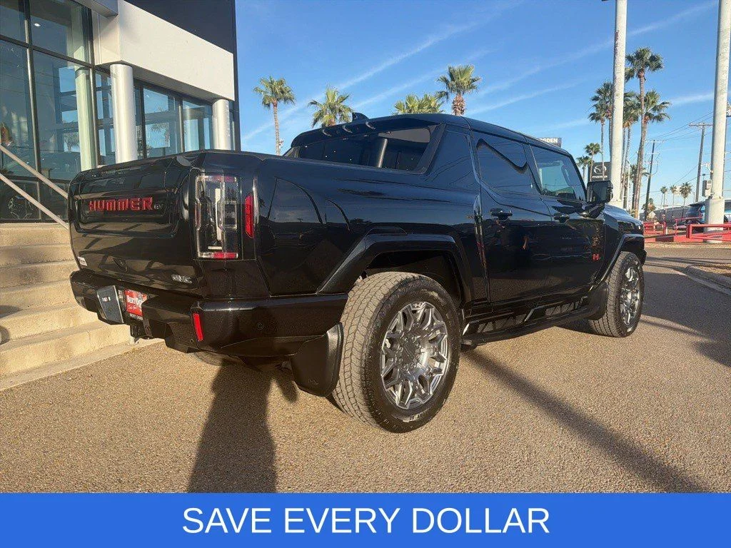 Used 2025 Black GMC 2X image 3