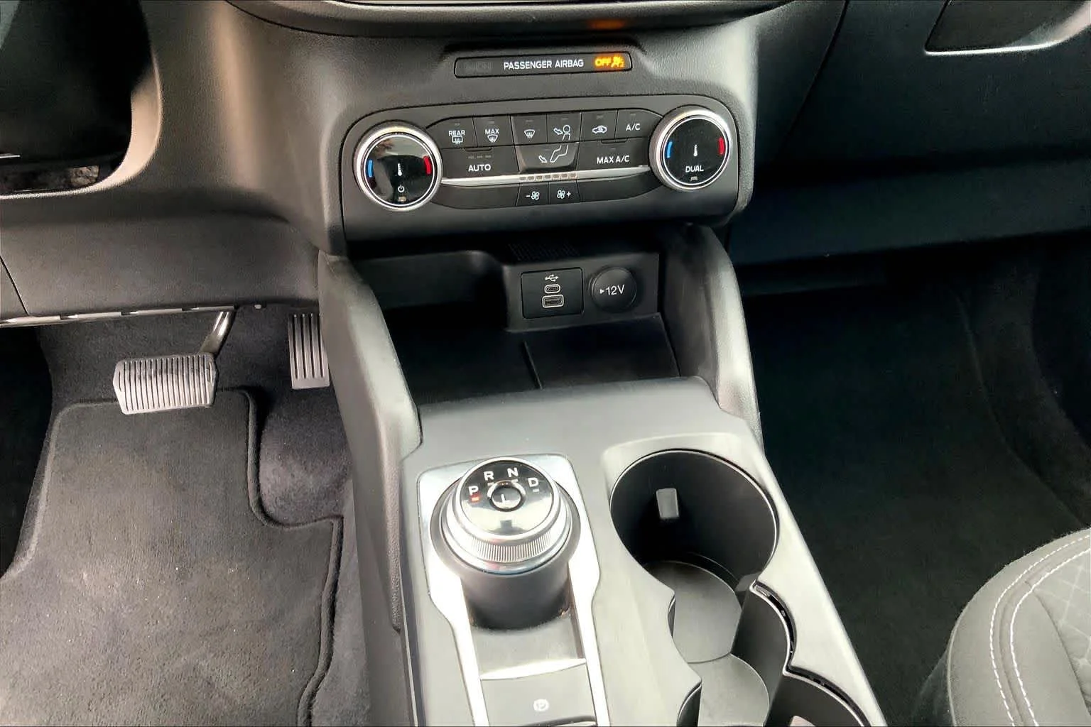 Used 2025 Agate Black Ford Active image 33
