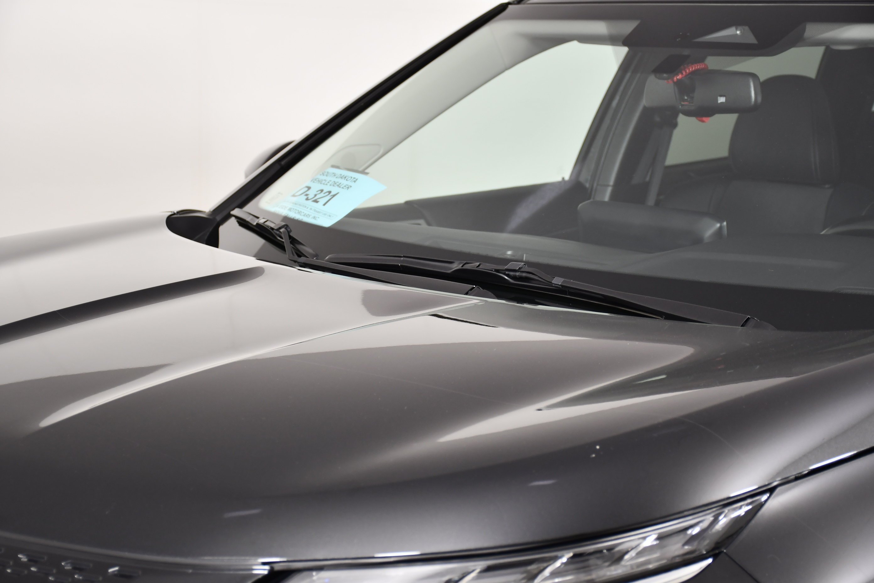 Certified Used 2024 Black Diamond Mitsubishi SE image 12
