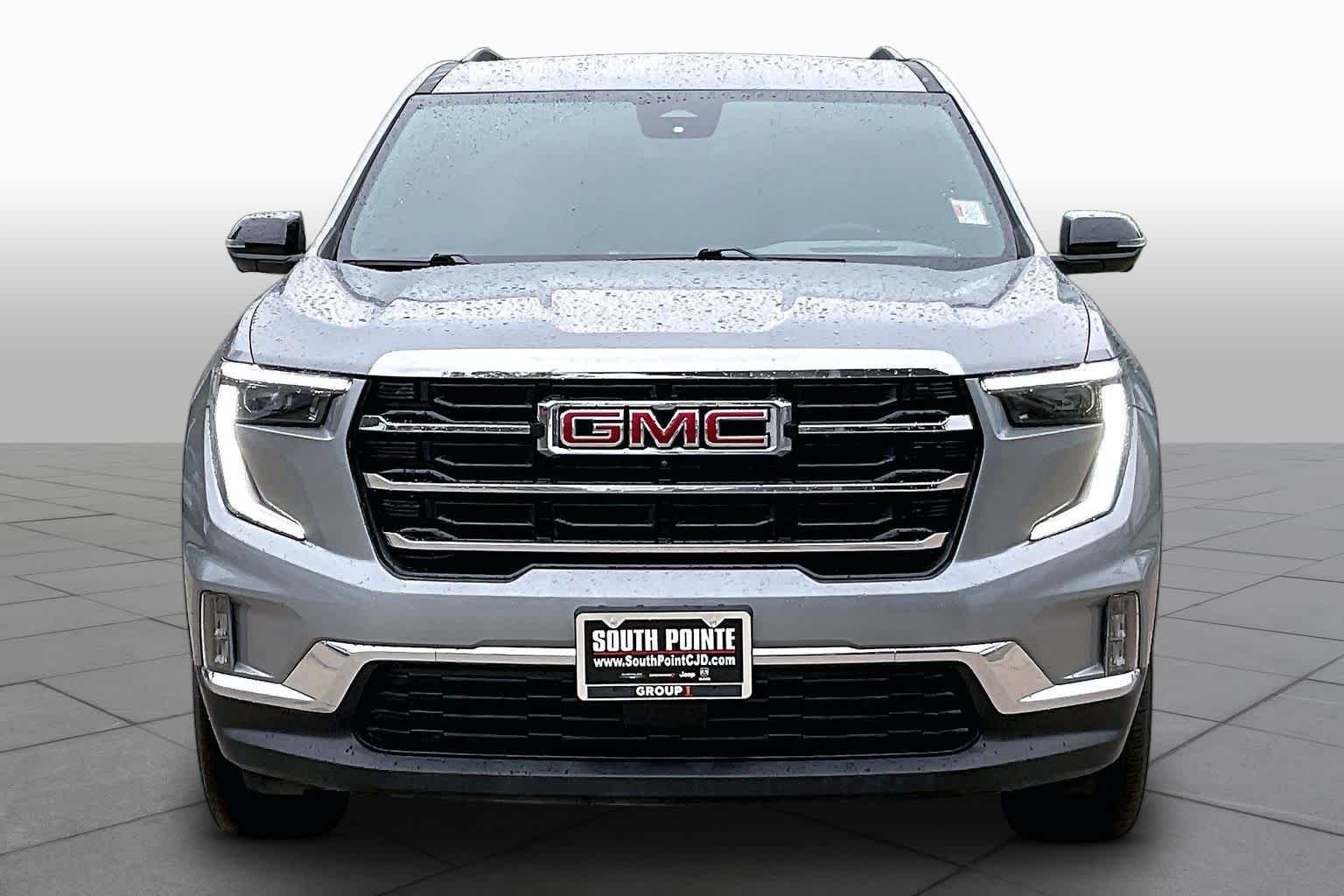 Used 2024 Sterling Metallic GMC FWD Elevation image 4